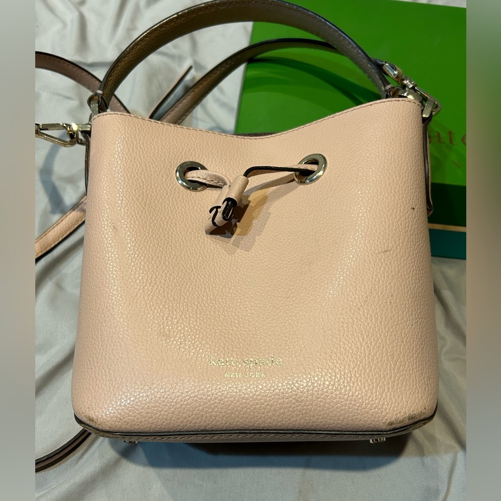 Kate Spade Light Pink Bucket Bag with Burgundy Inside. Great condition!